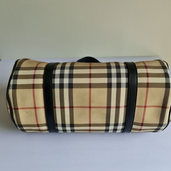 Burberry Vintage Nova Check Papillion Bag Biege/Black - Picture 6 of 16